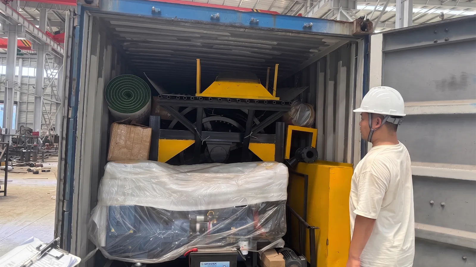 30-50 TPH GMTS-1225 Aluvial Gold Trommel Screen & Sluice System expediate în ...